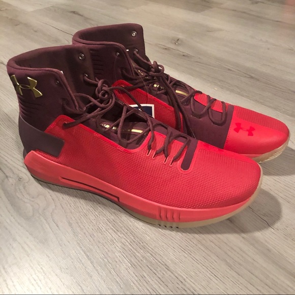 high top basketball sneakers